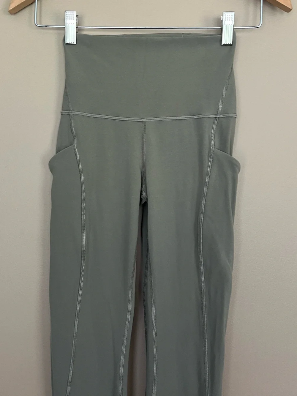 {Lululemon} Align High Rise Pant with Pockets 25